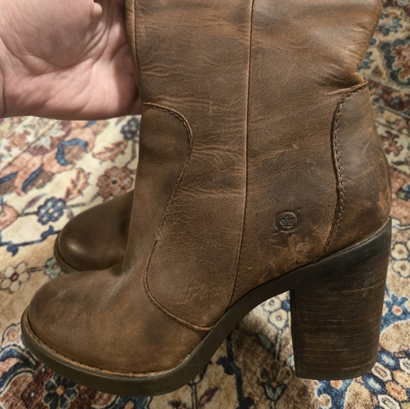 Born Brown Leather Boots - Picture 2 of 9